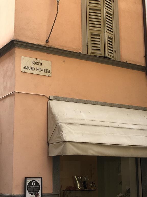 Il Tenore D'Oro Centralissimo Apartamento Parma Exterior foto